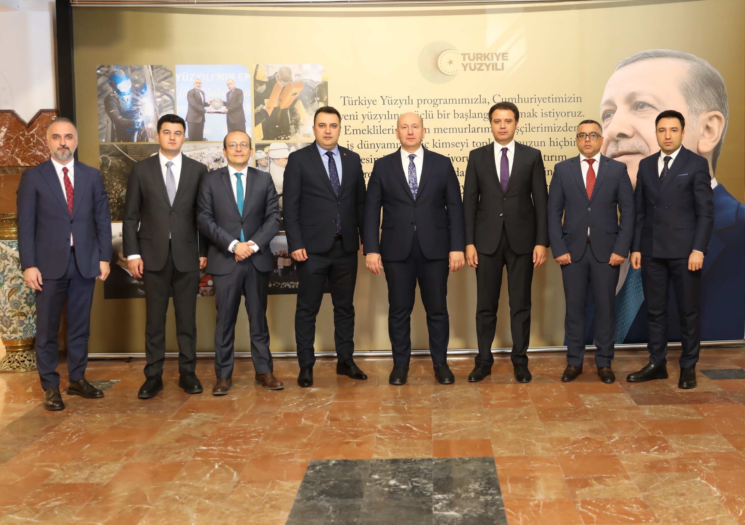 Azerbaycan Heyeti Çalışma ve Sosyal Güvenlik Bakanlığı İle İŞKUR’u Ziyaret Etti