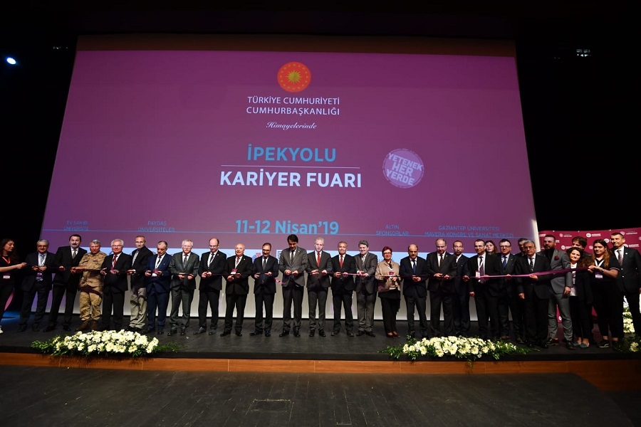 Gaziantep İpekyolu Kariyer Fuarı Düzenlendi