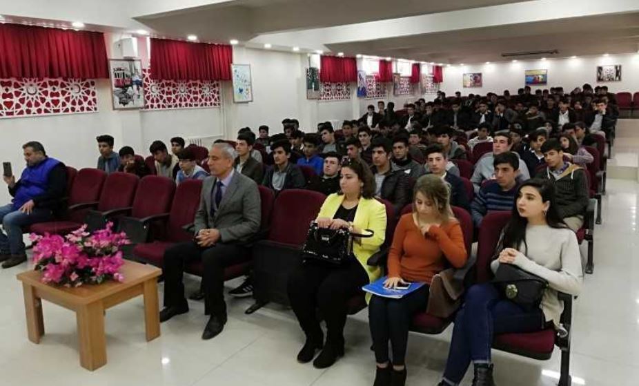 Şanlıurfa’da Lise Öğrencilerine Meslek Seçiminin Önemini Anlattık