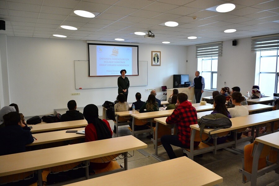Düzce Üniversitesi Öğrencilerine “Cv Hazırlama Eğitimi” Verdik
