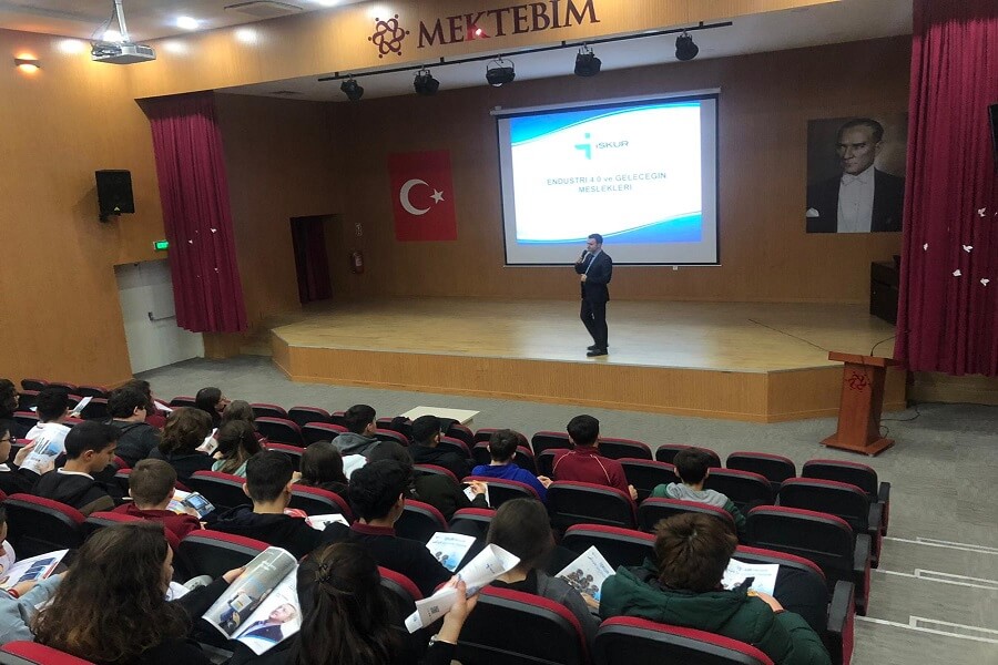 İstanbul Hizmet Merkezlerimiz Okullarda Seminerlerine Devam Ediyor