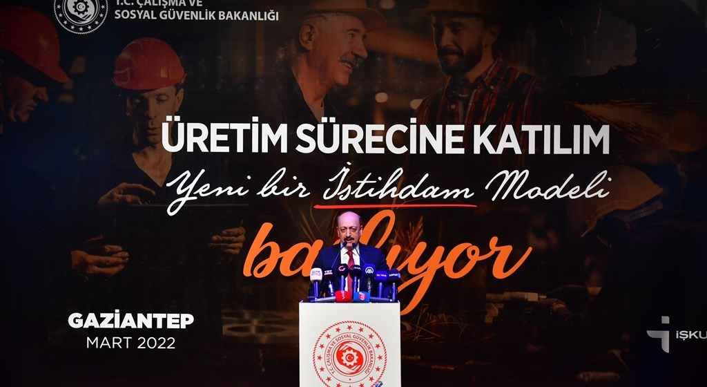 Bakanımız Vedat Bilgin, Gaziantep'te "Yeni Bir İstihdam Modeli: Üretim Sürecine Katılım Programı” Tanıtım Toplantısına Katıldı