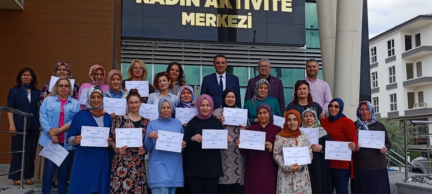 Aksaray’da Kadın Kursiyerlere İş Kulübü Eğitimi Verildi